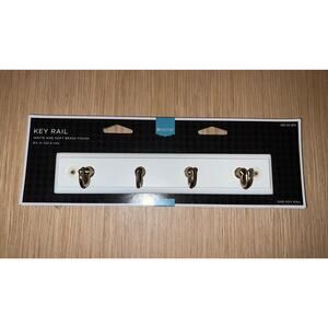 Wall Mount Key Rail Rack Hanging Organizer Storage 4 Hooks Rail Holder